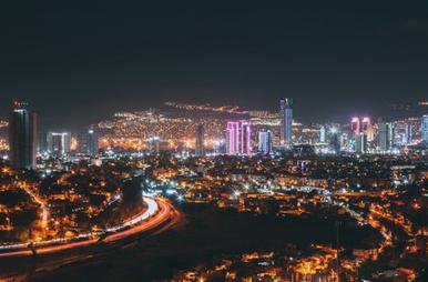 mậu binh di động 8Day